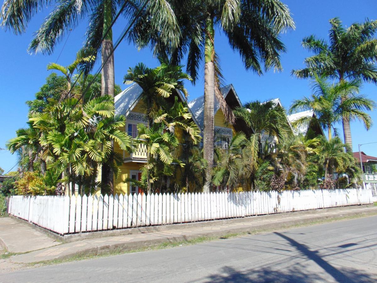 Yellow Houses Bocas Duplex Bocas del Toro Exterior photo